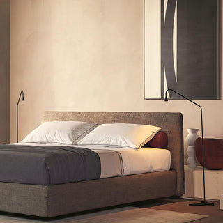 Pureform Minimalist Metal Floor Light