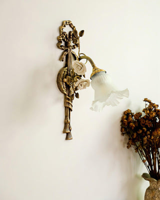 Rosalie Floral Vintage Ceramics Wall Sconce