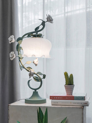Gooseneck Floral Iron Table Light