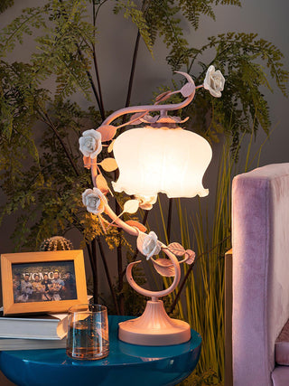 Gooseneck Floral Iron Table Light