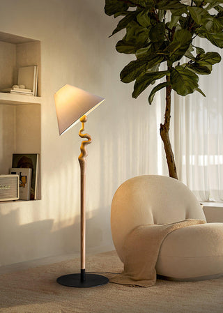 Spiralis Organic Wood Floor Lamp