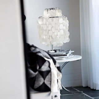 Cove Luxury Shell Table Light