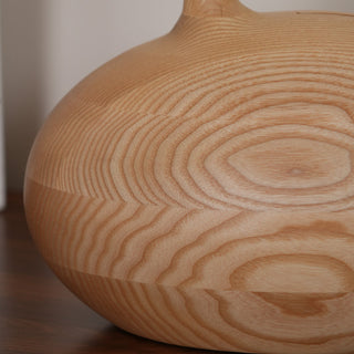 Slow Nature-inspired Wood Table Lamp