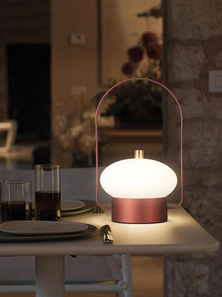 En Haut Elegant Metal Table Lamp