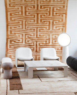 Aveline Resin Minimalist Table Lamp