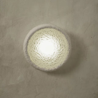 Lira Minimalist Resin Wall Sconce