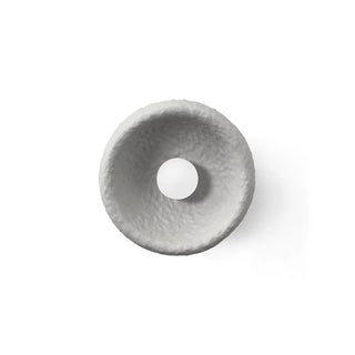 Lira Minimalist Resin Wall Sconce