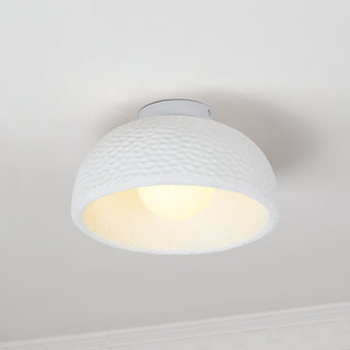 Lira Minimalist Resin Wall Sconce