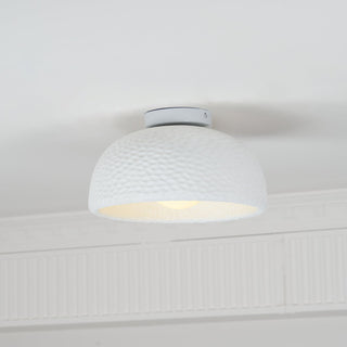 Lira Minimalist Resin Wall Sconce