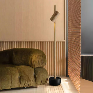 Focus Linear Wood Floor Lamp