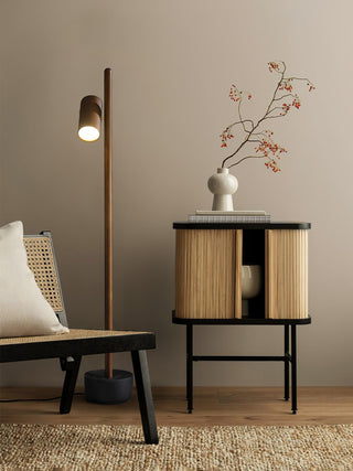 Focus Linear Wood Floor Lamp