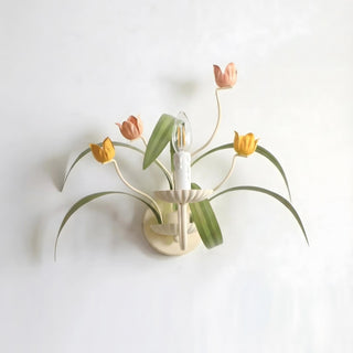 Tarek Artistic Metal Wall Lamp