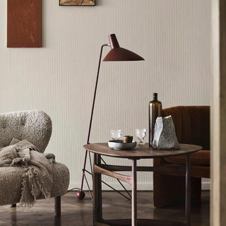 Svelte Noir Sculptural Metal Floor Light