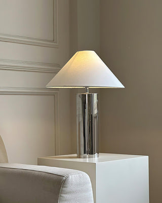 Theo Minimalist Iron Table Light