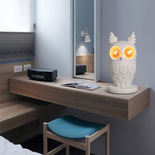 Kael Owl Resin Sculptural Table Lamp