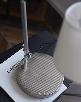 Lip Modern Metal Glass Desk Lamp