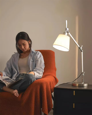 Lip Modern Metal Glass Desk Lamp