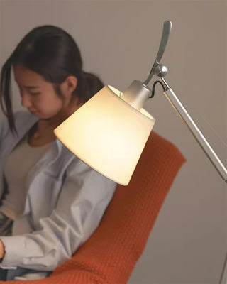Lip Modern Metal Glass Desk Lamp