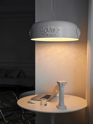 Tuzzi Luxury Resin Pendant Light