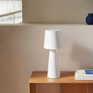Villeroy Black Aluminum Table Lamp