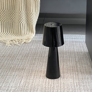 Villeroy Black Aluminum Table Lamp
