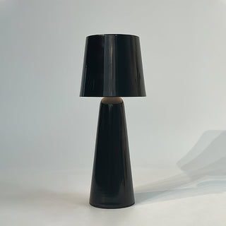 Villeroy Black Aluminum Table Lamp
