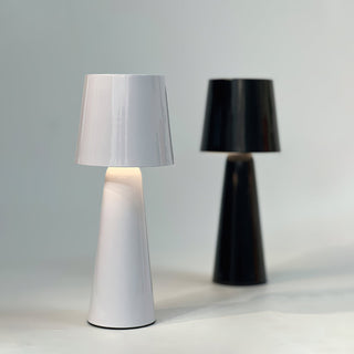 Villeroy Black Aluminum Table Lamp