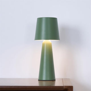 Villeroy Black Aluminum Table Lamp