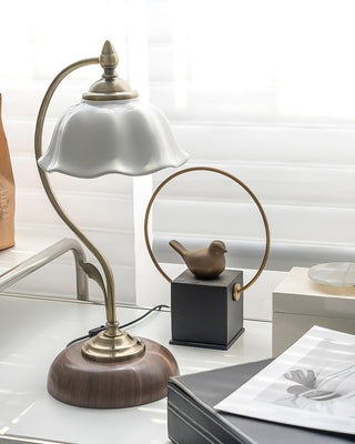 Flora Retro Ceramic Table Lamp