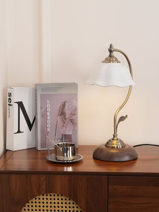 Flora Retro Ceramic Table Lamp
