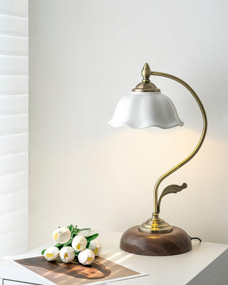 Flora Retro Ceramic Table Lamp