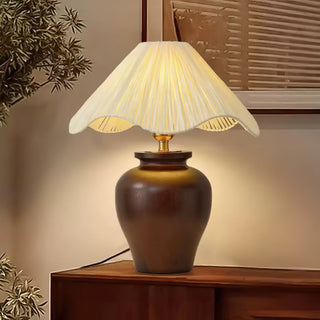 Wavecrest Vintage Raffia Table Light