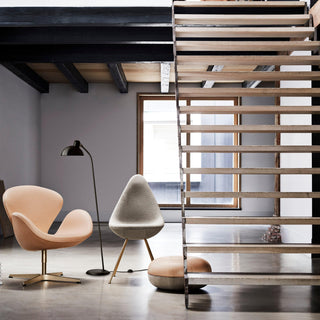 Slope Minimalist Metal Floor Lamp